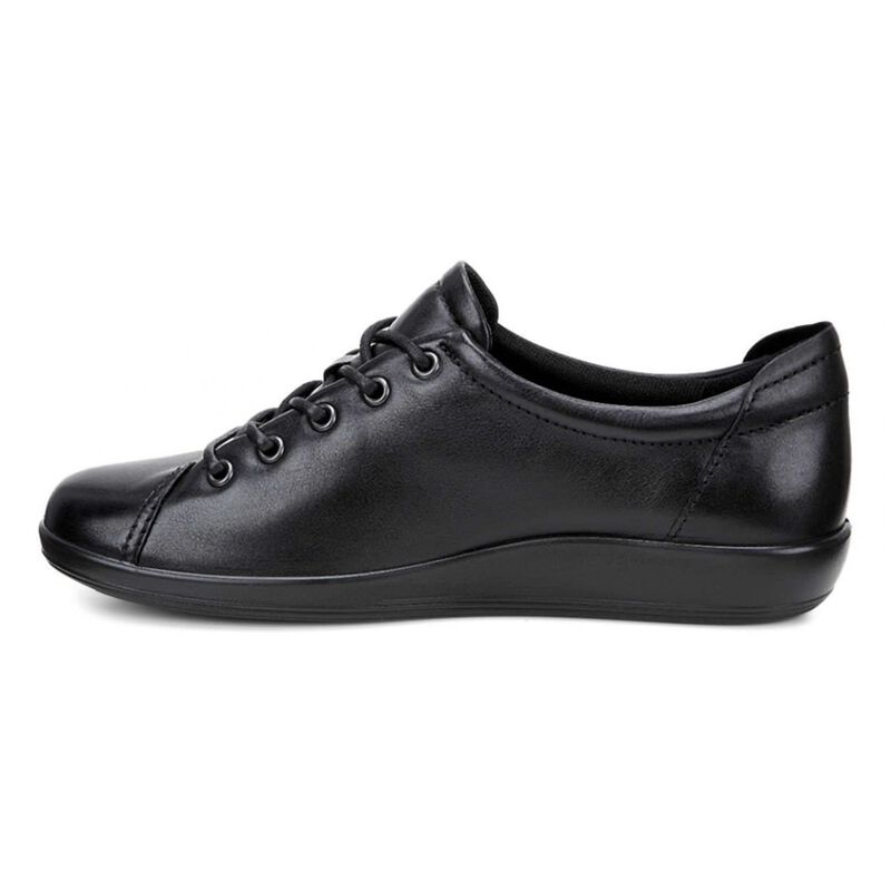 Ecco Soft 2.0 Black Feather with Black Sole Shoe image number 2